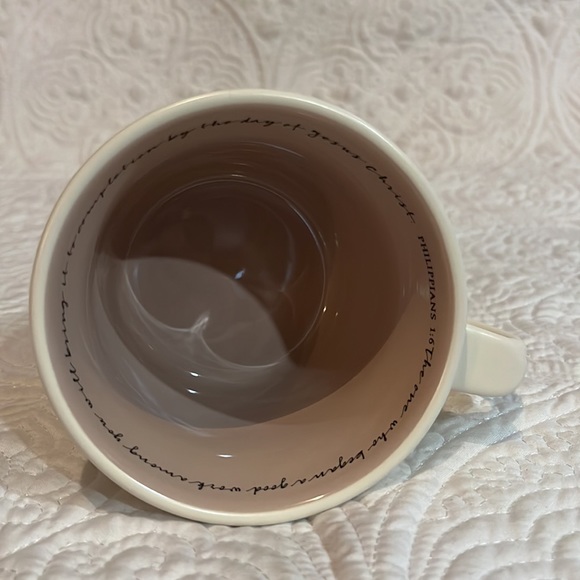 Dayspring 11 oz Believe textured mug, NWT - Picture 7 of 12